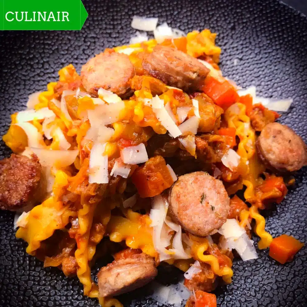 pasta al ragù met venkelworst en saffraan
