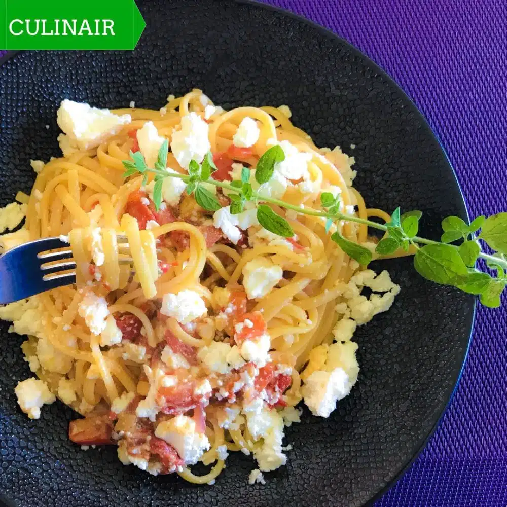 Pasta gegrilde paprika en feta