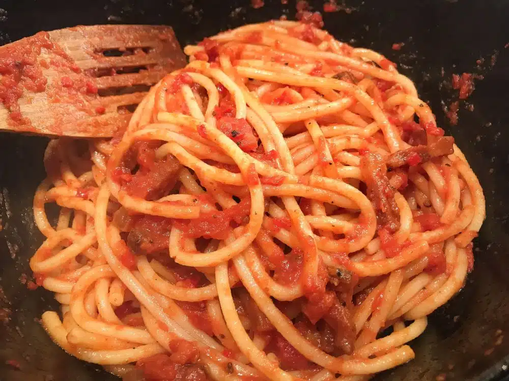 bucatini all amatriciana