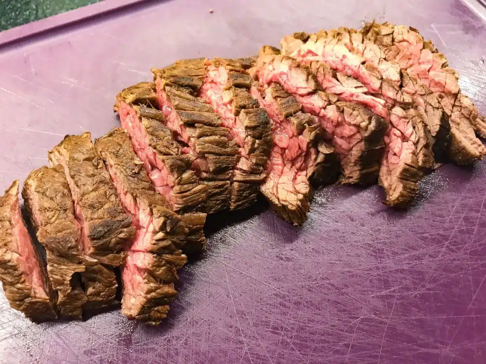 bavettereepjes met espresso-chipotle marinade