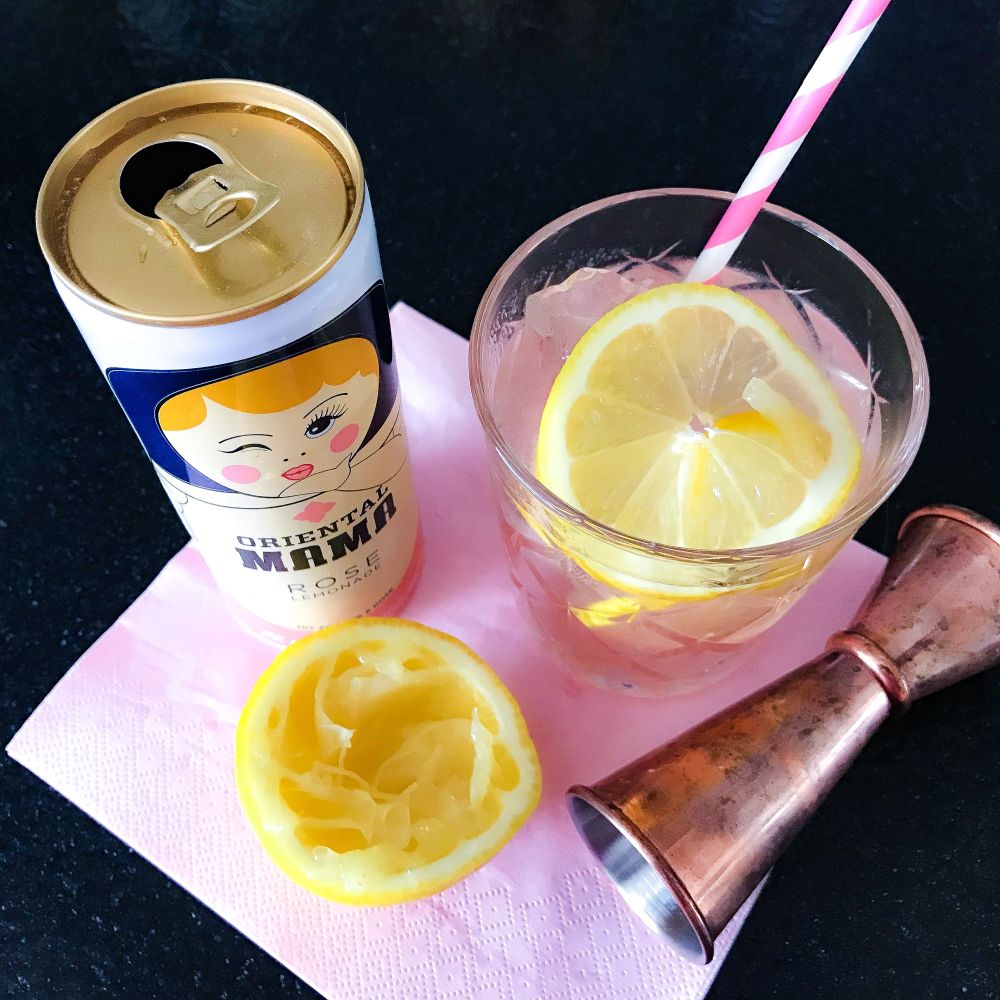 Oriental Mama rose lemonade en cocktail Tipsy Mama