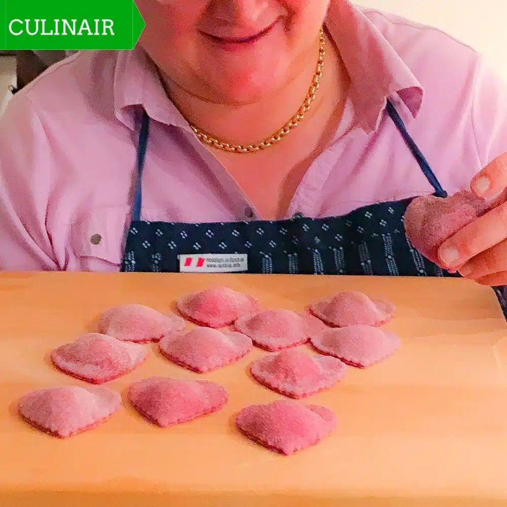 Rode pastaharten voor Valentijnsdag