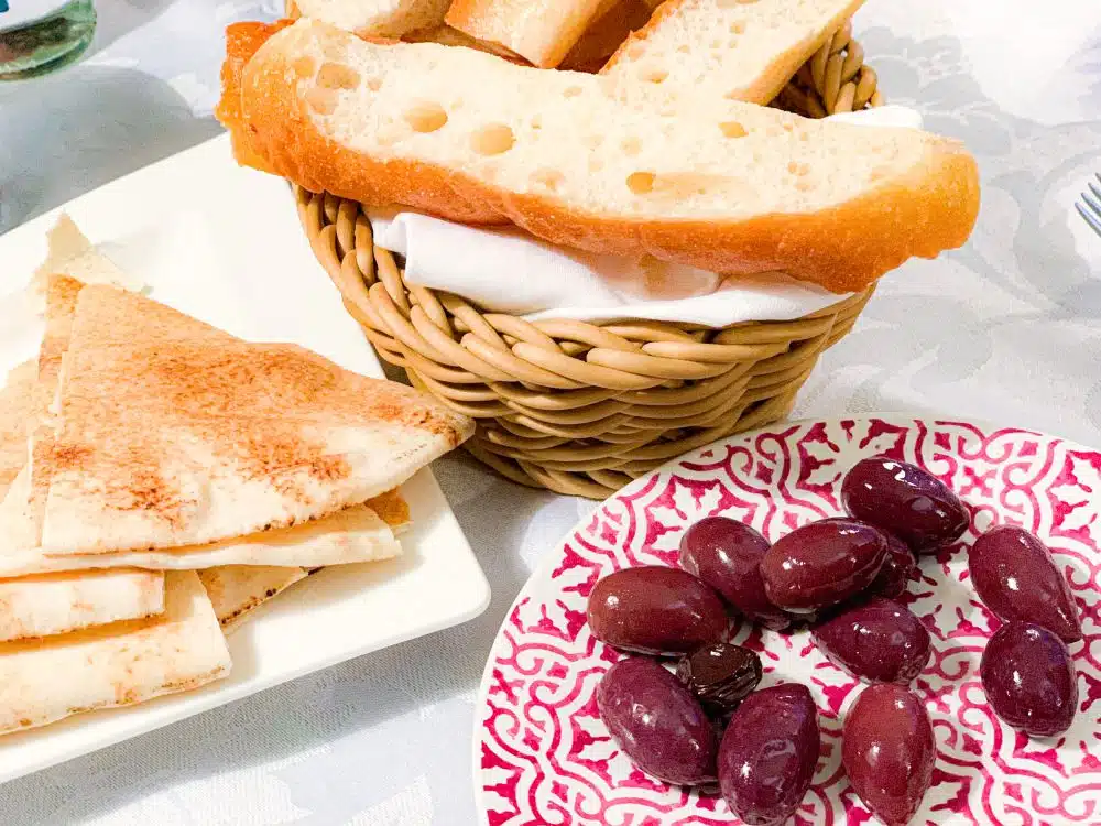 Libanees platbrood en Turks brood Libanees platbrood en Turks brood
