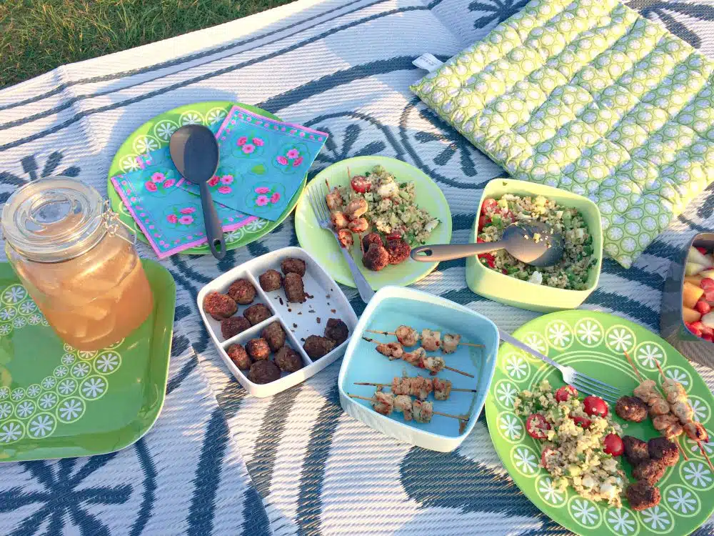 Midden-Oosten picknick met mezze Midden-Oosten picknick met mezze