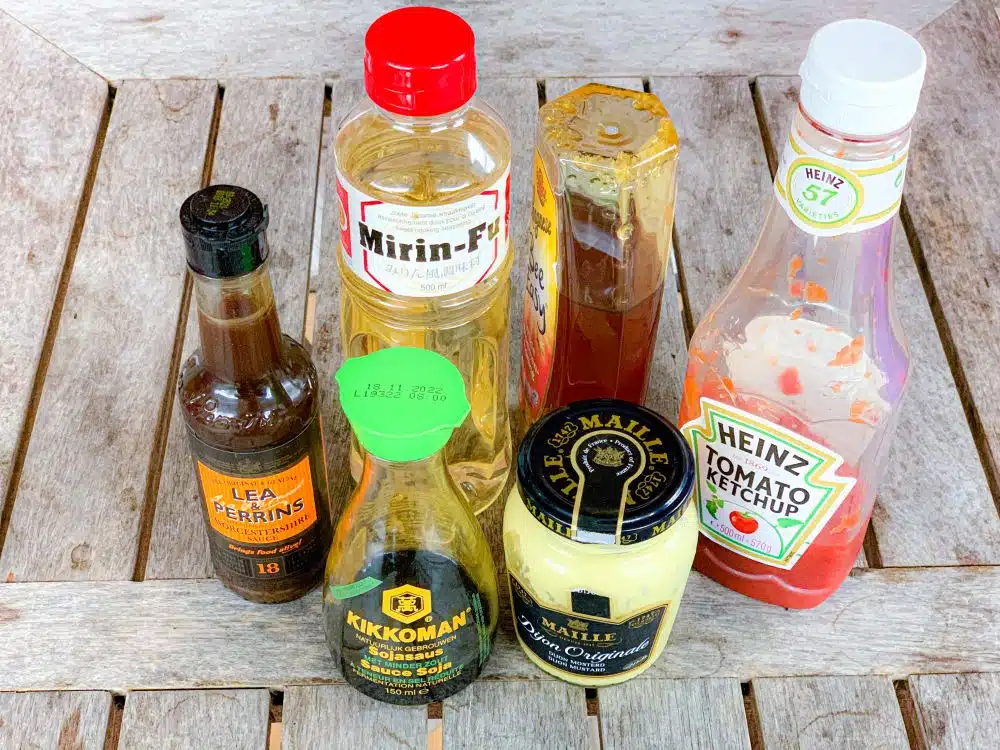 ingrediënten okonomiyaki-saus