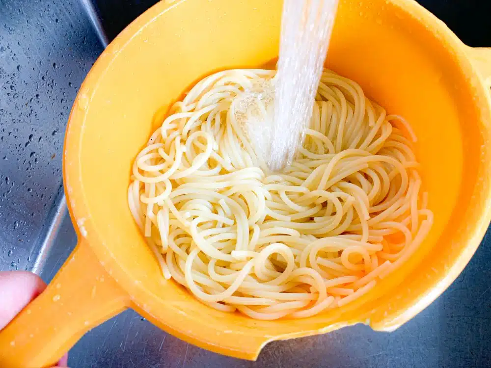 spaghetti koud afspoelen spaghetti koud afspoelen