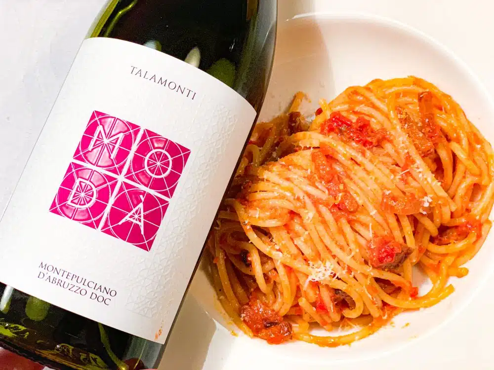 amatriciana e Montepulciano d’Abruzzo amatriciana e Montepulciano d'Abruzzo