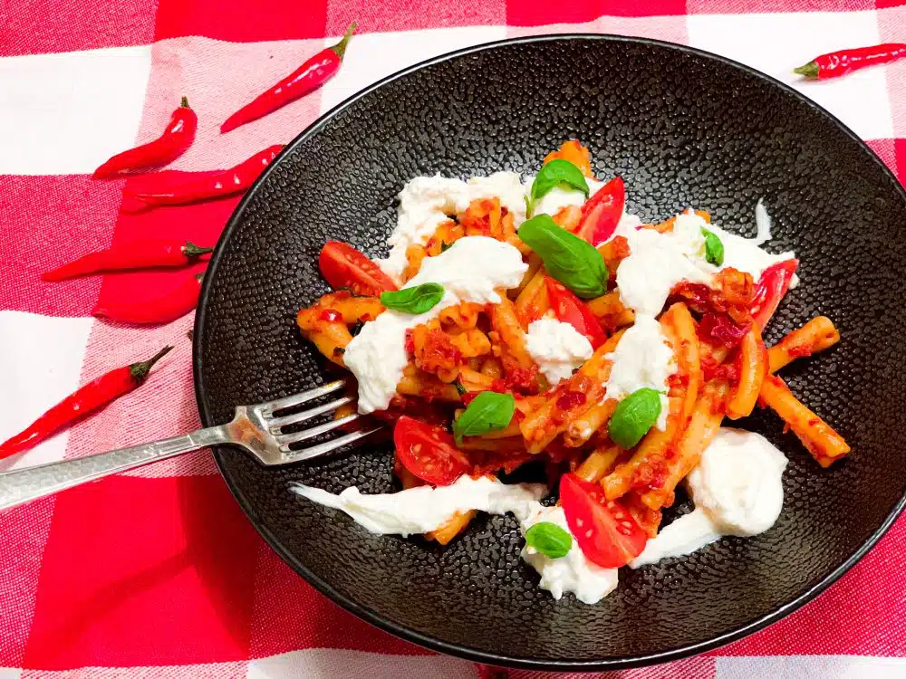 Pasta nduja en burrata