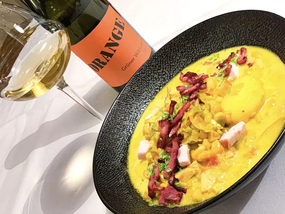 Chowder met Orange güner veltliner van Winzer Krems Chowder met Orange güner veltliner van Winzer Krems