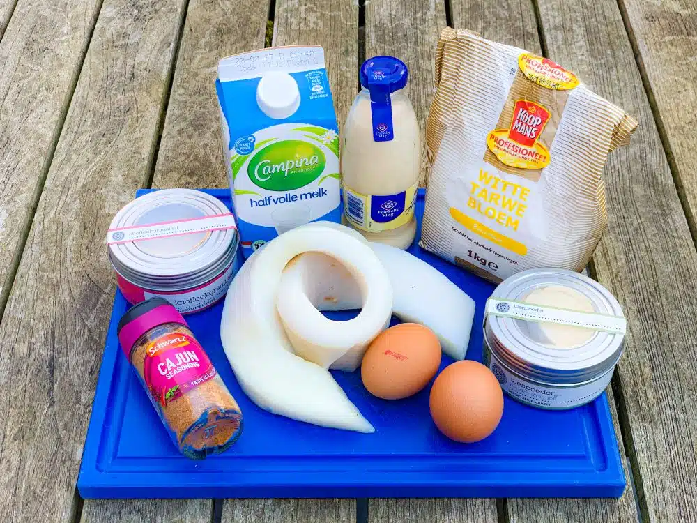 Ingrediënten gefrituurde inktvislamellen