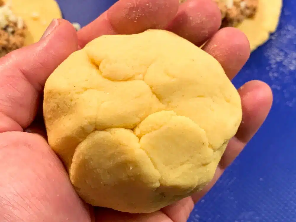 Pupusa vullen – stap 3