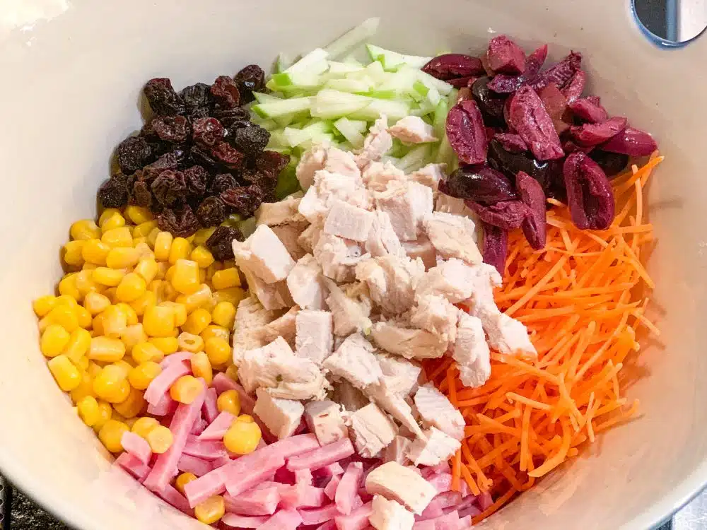 Salade salpicão de frango maken Salade salpicão de frango maken