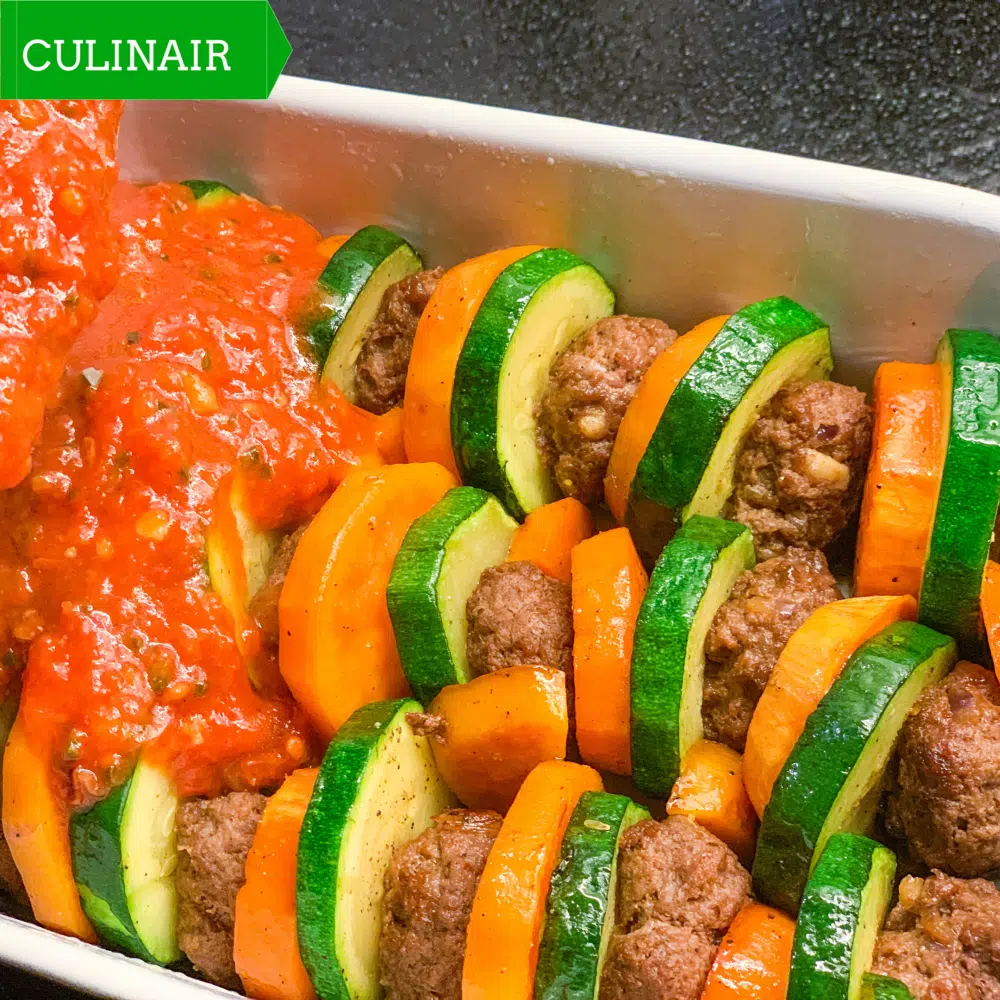 Ovenschotel zoete aardappel - courgette - gehakt met tomatensaus