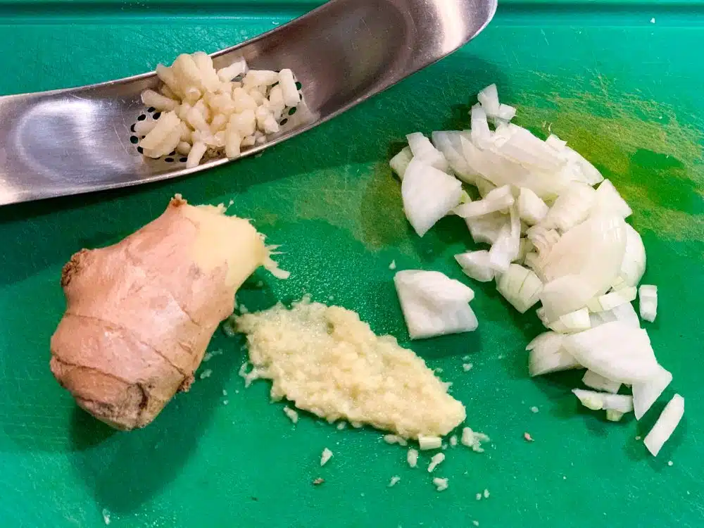 Verse specerijen voor de Hyderabadi Biryani