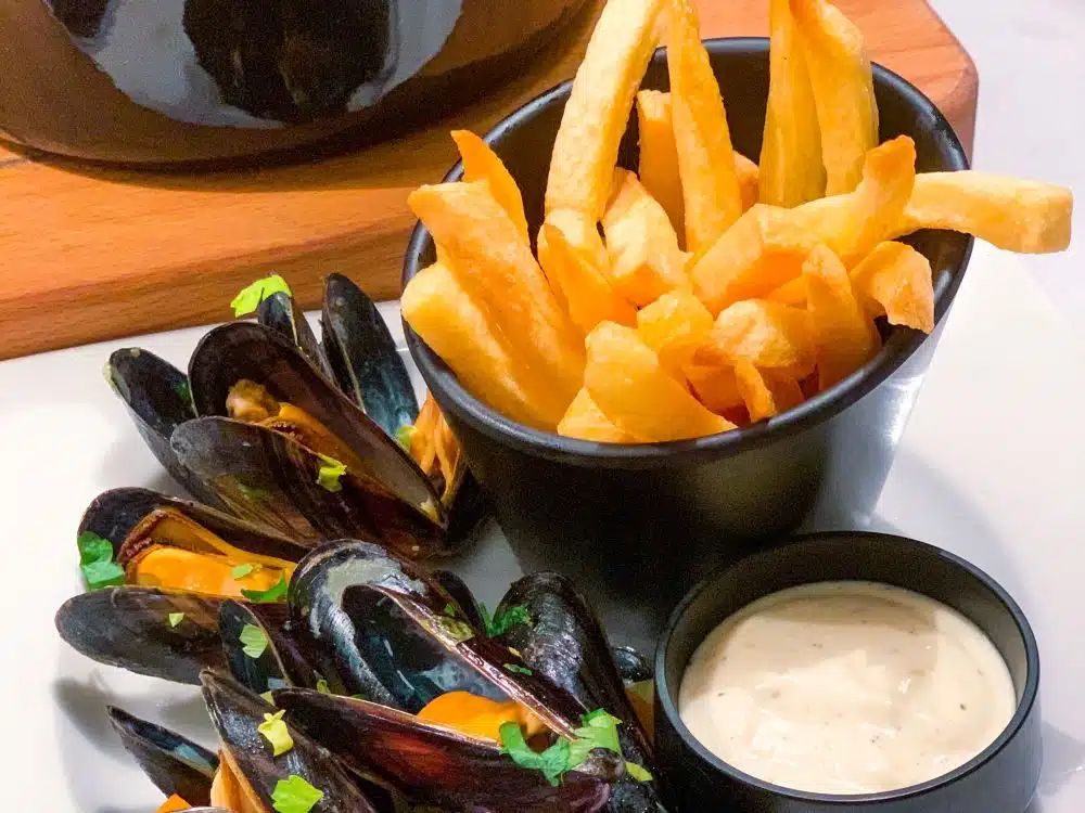 Het nationale gerecht: mosselen met friet | moules-frites