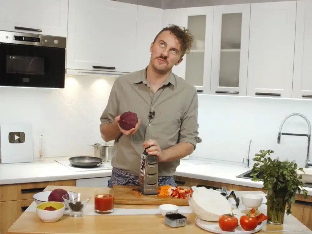 bieten zijn het hart van de borscht van Yevgen Klopotenko