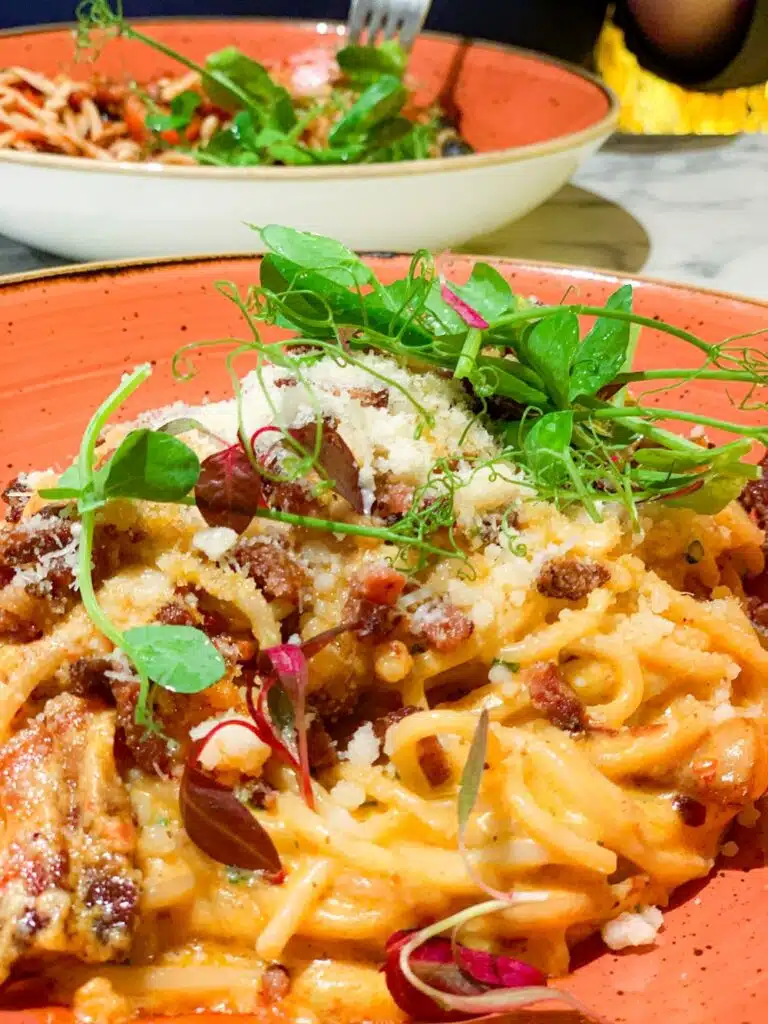 Pasta carbonara met nduja