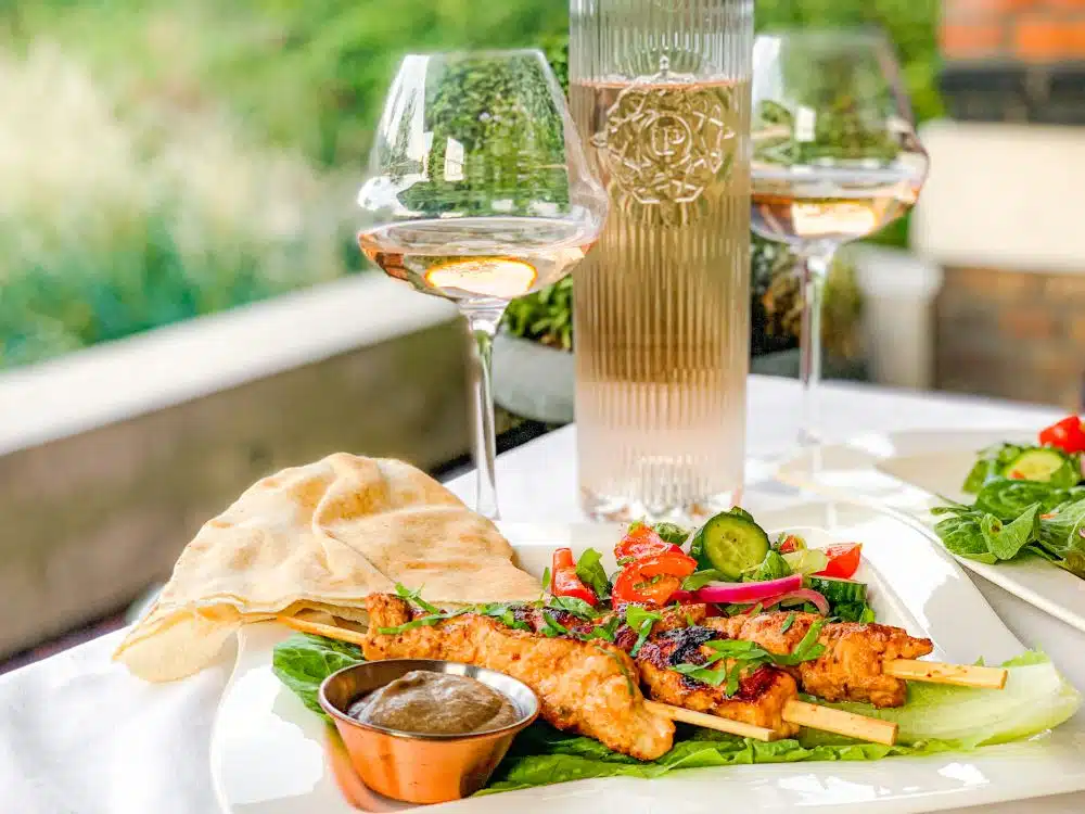 shish taouk met Ultimate Provence rosé