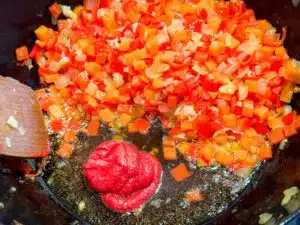 ui tomaat en paprika voor Riz Graz