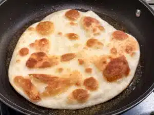 Chinese pannenkoekjes bakken Chinese pannenkoekjes bakken