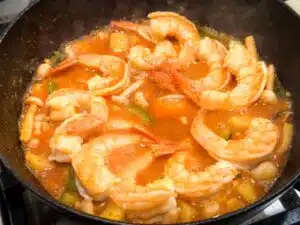 Doenjang Jjigae met gambas Doenjang Jjigae met gambas