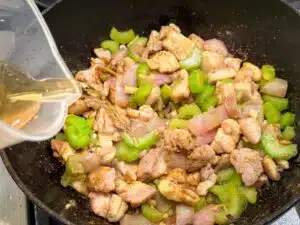cider bij de Zweedse kipstoofpot