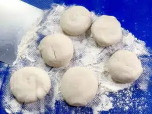 deegballetjes voor Chinese pannenkoekjes