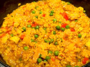 arroz amarillo con pollo