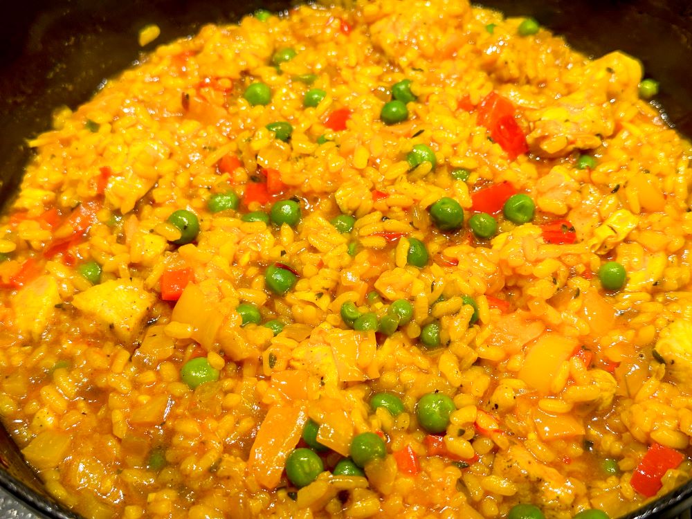 Arroz amarillo con pollo – Spaanse gele rijst met kip - Vinissima