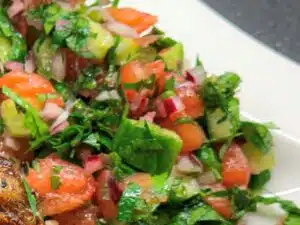 Perzische shirazi-salade