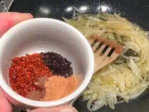 pul biber tatlı - urfa biber - piment - kaneel