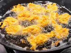 cucur ayam frituren