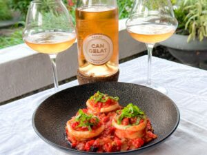 Can Gelat rosé met calamares a la mallorquin